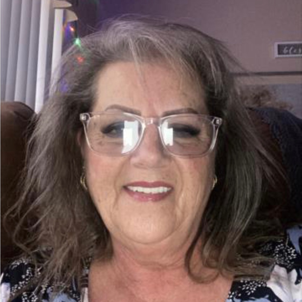 Meet your Posher, Tonya